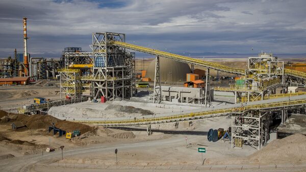 Codelco paga el precio de mantener su estatus de mayor empresa de cobre del mundo Codelco paga el precio de mantener su estatus de mayor empresa de cobre del mundo