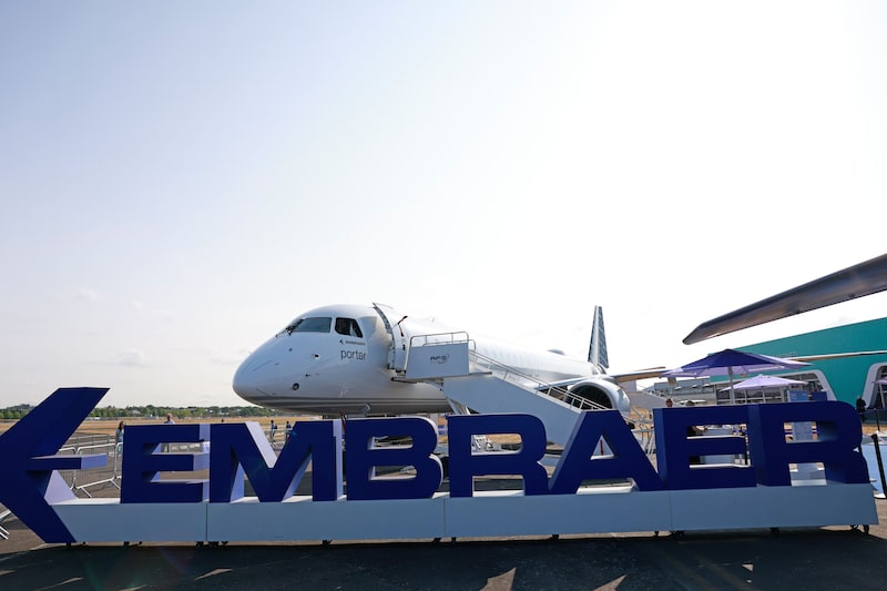 A IndiGo avalia comprar dezenas de aeronaves Embraer E2 para substituir sua frota de turboélices ATR (Foto: Jason Alden/Bloomberg) A IndiGo avalia comprar dezenas de aeronaves Embraer E2 para substituir sua frota de turboélices ATR (Foto: Jason Alden/Bloomberg)