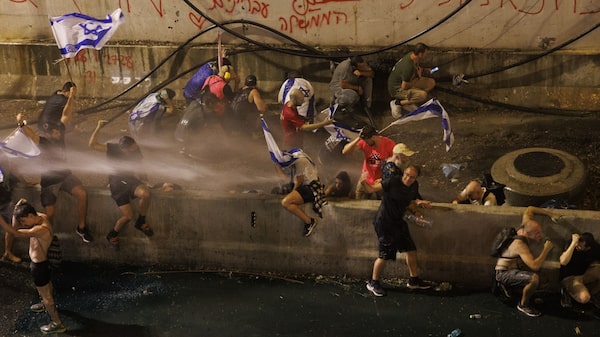 Israel entra en una “dimensión desconocida” legal y los inversores están ansiosos Israel entra en una “dimensión desconocida” legal y los inversores están ansiosos