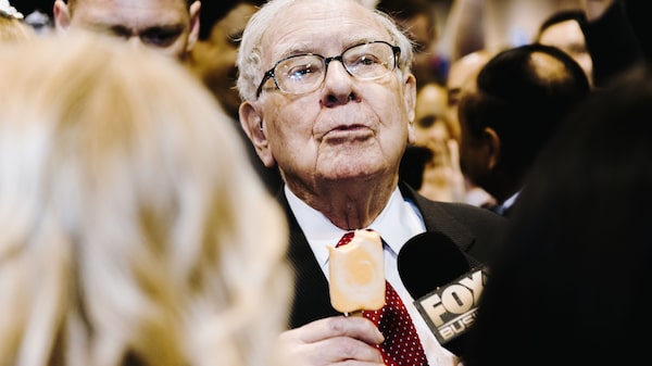 Buffett regresa al top 5 de los más ricos del mundo tras raras ganancias en 2022 Buffett regresa al top 5 de los más ricos del mundo tras raras ganancias en 2022