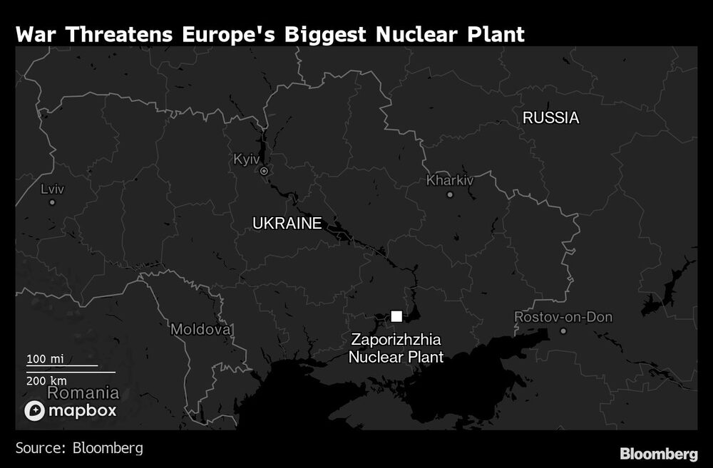 La guerra amenaza la mayor planta nuclear de Europa La guerra amenaza la mayor planta nuclear de Europa