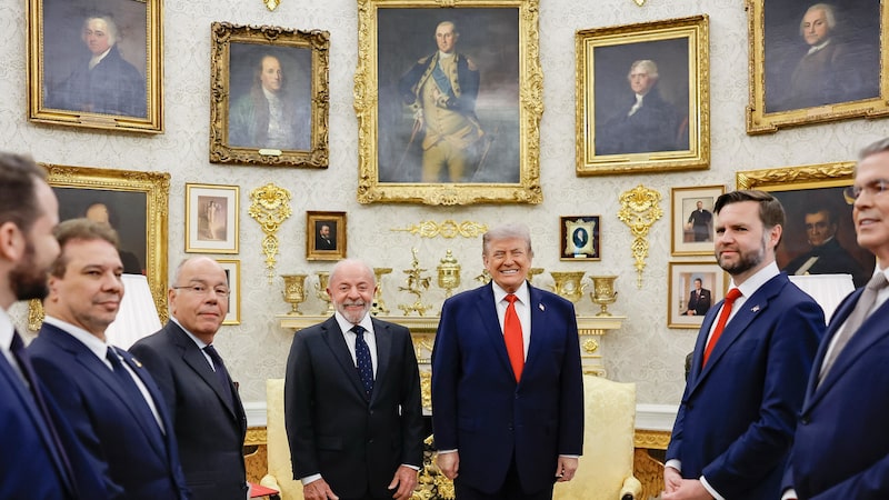 Lula se diz ‘otimista’ após reunião com Trump e convida EUA a se interessar pelo Brasil Lula se diz ‘otimista’ após reunião com Trump e convida EUA a se interessar pelo Brasil