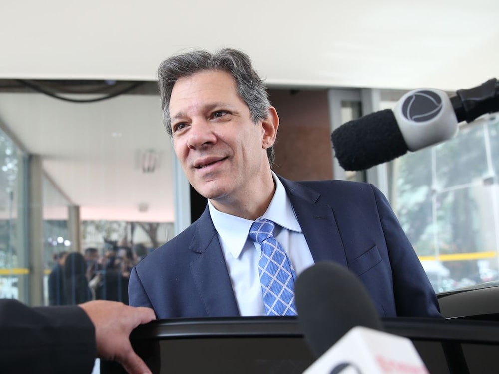 Plano fiscal deve ser apresentado publicamente nesta quinta Plano fiscal deve ser apresentado publicamente nesta quinta