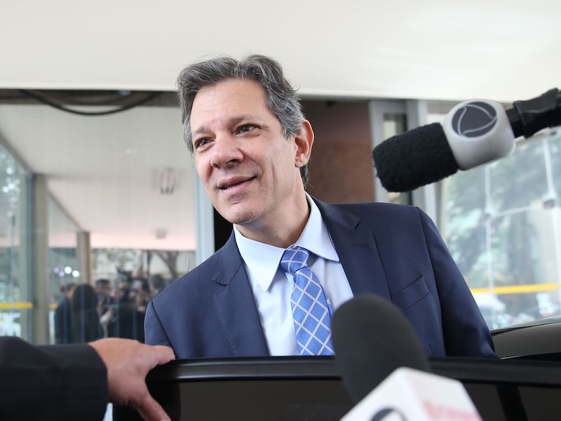 O ministro da Fazenda, Fernando Haddad, diz que o governo busca avançar na questão da credibilidade da política econômica O ministro da Fazenda, Fernando Haddad, diz que o governo busca avançar na questão da credibilidade da política econômica
