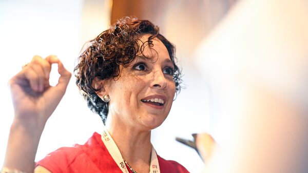 Exclusiva: Galia Borja dice que Banxico decidirá tasa con independencia de la Fed y crisis de bancos Exclusiva: Galia Borja dice que Banxico decidirá tasa con independencia de la Fed y crisis de bancos