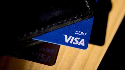 Ganancias de Visa superan las estimaciones; el gasto en la red de pagos se mantiene sólido Ganancias de Visa superan las estimaciones; el gasto en la red de pagos se mantiene sólido