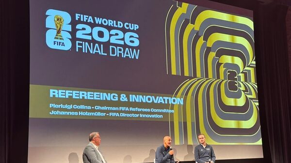 Árbitro ‘Robocop’: FIFA terá IA e ‘RefCam’ na Copa de 2026 e estuda VAR em escanteio Árbitro ‘Robocop’: FIFA terá IA e ‘RefCam’ na Copa de 2026 e estuda VAR em escanteio