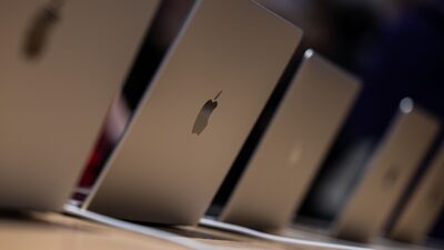 Apple planea lanzar un Mac de bajo costo para ampliar su alcance en el mercado Apple planea lanzar un Mac de bajo costo para ampliar su alcance en el mercado