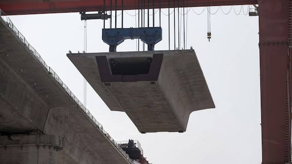 La guerra en Irán impulsa un plan ferroviario de US$10.000 millones que une China y Europa La guerra en Irán impulsa un plan ferroviario de US$10.000 millones que une China y Europa