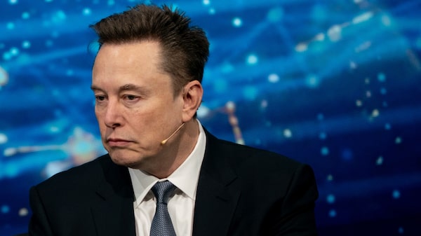 Elon Musk revela el diseño del satélite de IA que impulsa la futura OPI de SpaceX Elon Musk revela el diseño del satélite de IA que impulsa la futura OPI de SpaceX