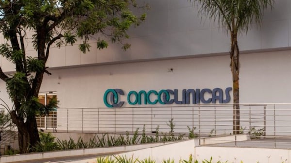 Oncoclínicas busca ‘waiver’ de debenturistas para descumprir limite de alavancagem Oncoclínicas busca ‘waiver’ de debenturistas para descumprir limite de alavancagem