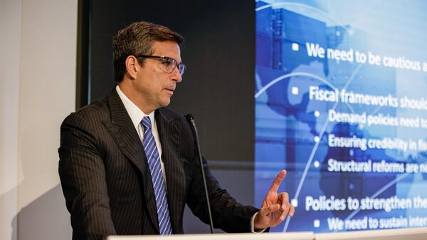 Campos Neto: transferencias de efectivo debe evitar riesgo de desorganizar mercado Campos Neto: transferencias de efectivo debe evitar riesgo de desorganizar mercado