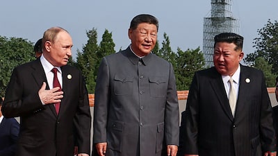 Kim Jong Un exhibe armas y refuerza lazos con China y Rusia antes del viaje de Donald Trump Kim Jong Un exhibe armas y refuerza lazos con China y Rusia antes del viaje de Donald Trump