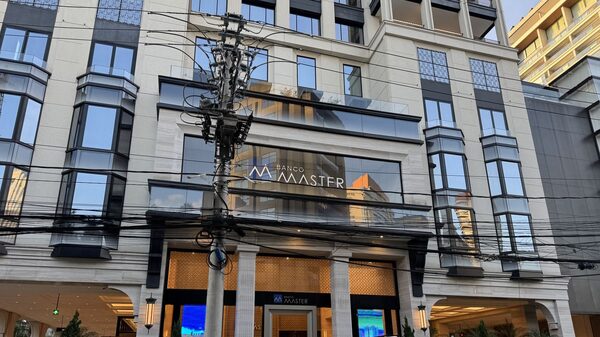 Investigação da Reag pesou para BC reprovar compra do Master pelo BRB, dizem fontes Investigação da Reag pesou para BC reprovar compra do Master pelo BRB, dizem fontes