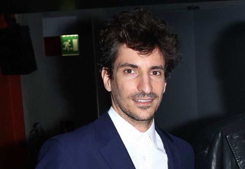 Lorenzo Bertelli: Assim como outras grifes italianas, a Prada opera como empresa familiar, diferentemente de gigantes de luxo como LVMH e Kering, de capital aberto Lorenzo Bertelli: Assim como outras grifes italianas, a Prada opera como empresa familiar, diferentemente de gigantes de luxo como LVMH e Kering, de capital aberto