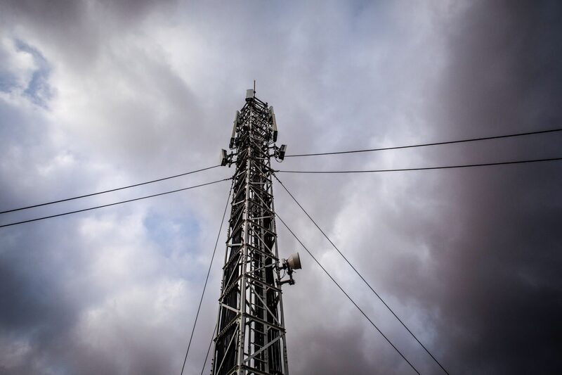 Ericsson dijo en abril que esperaba que los aranceles afectaran a su negocio de redes en un punto porcentual en el segundo trimestre. Ericsson dijo en abril que esperaba que los aranceles afectaran a su negocio de redes en un punto porcentual en el segundo trimestre.