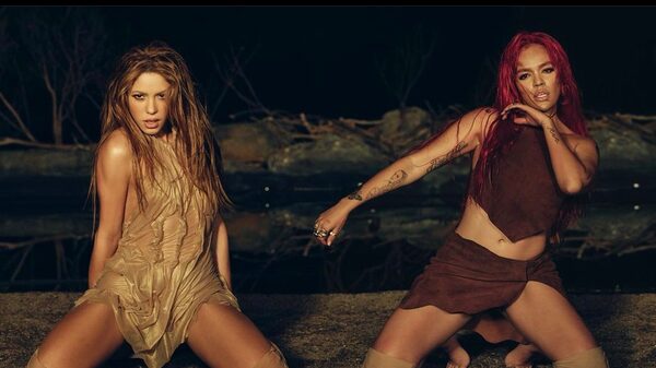 Video: ¿Te quedó grande? Shakira y Karol G, la muestra de cómo facturar el desamor Video: ¿Te quedó grande? Shakira y Karol G, la muestra de cómo facturar el desamor