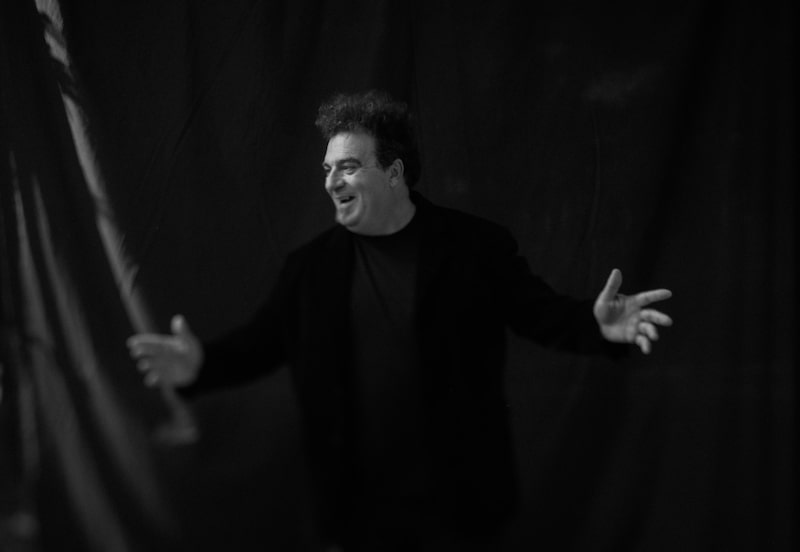 Alejandro Vigil, enólogo de Catena Zapata y cofundador de la bodega El Enemigo y Casa Vigil. Alejandro Vigil, enólogo de Catena Zapata y cofundador de la bodega El Enemigo y Casa Vigil.