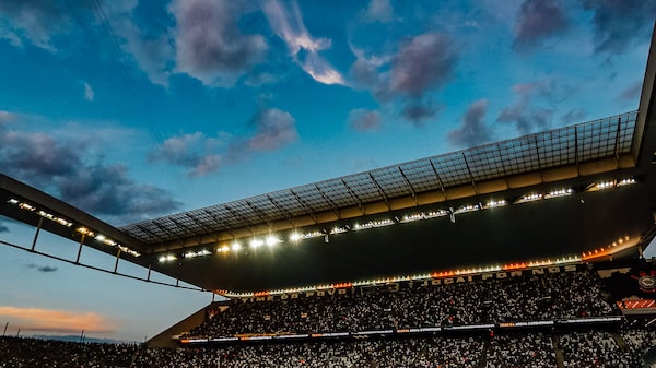 Votorantim paga R$ 1,2 bi por fatia de 5,1% da Hypera e entra em saúde Votorantim paga R$ 1,2 bi por fatia de 5,1% da Hypera e entra em saúde