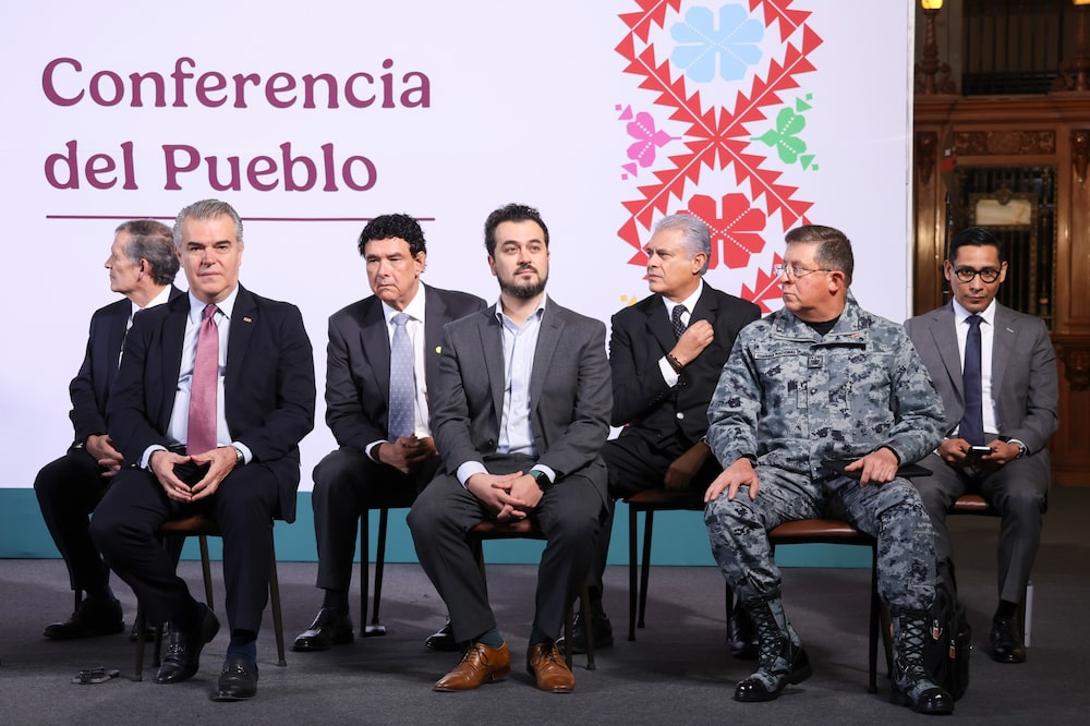 Luis Munguía, presidente de Conasami (centro) Luis Munguía, presidente de Conasami (centro)