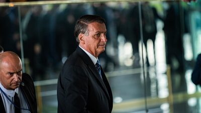 TSE abre investigação de Bolsonaro em caso sobre questionamento de eleições TSE abre investigação de Bolsonaro em caso sobre questionamento de eleições