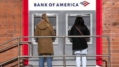 Bank of America recebe mais de US$ 15 bilhões em depósitos após quebra do SVB Bank of America recebe mais de US$ 15 bilhões em depósitos após quebra do SVB