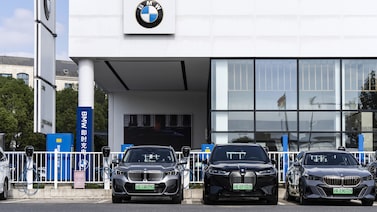 BMW y Volkswagen sufren fuerte caída de ventas por el desplome de la demanda en China BMW y Volkswagen sufren fuerte caída de ventas por el desplome de la demanda en China