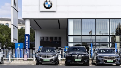 BMW y Volkswagen sufren fuerte caída de ventas por el desplome de la demanda en China BMW y Volkswagen sufren fuerte caída de ventas por el desplome de la demanda en China