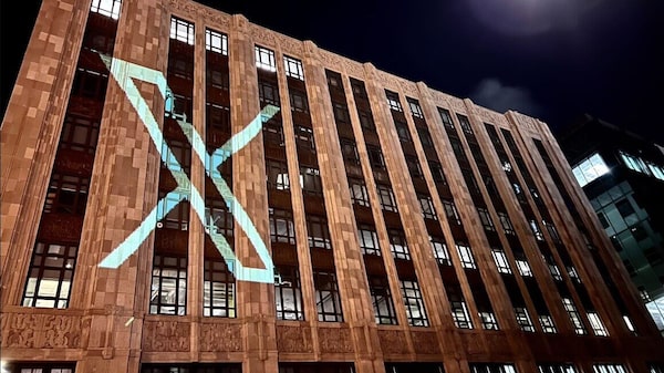 Musk explica su decisión de cambiar el nombre y logo de Twitter por X Musk explica su decisión de cambiar el nombre y logo de Twitter por X