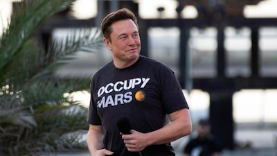 Elon Musk cautiva a los inversores en el gran evento de SpaceX organizado por Dimon Elon Musk cautiva a los inversores en el gran evento de SpaceX organizado por Dimon