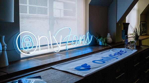 Empresário dono do OnlyFans recebe US$ 1 bilhão em dividendos em três anos Empresário dono do OnlyFans recebe US$ 1 bilhão em dividendos em três anos