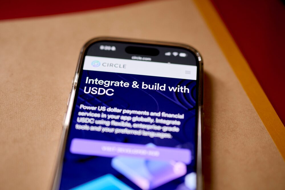 La página web de The Circle en un smartphone.Foto: Gabby Jones/Bloomberg. La página web de The Circle en un smartphone.Foto: Gabby Jones/Bloomberg.