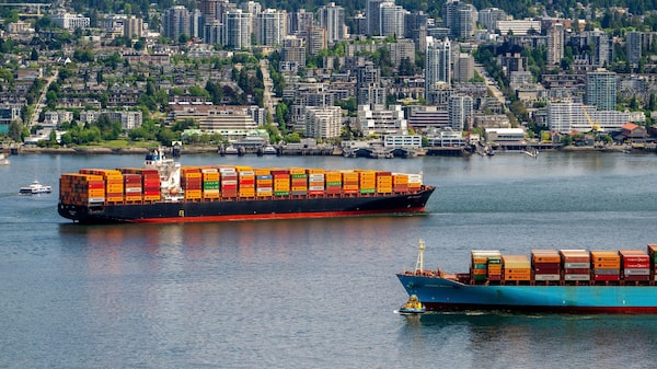 Trump anuncia tarifa de 50% sobre produtos do Canadá com base em lei da década de 1930 Trump anuncia tarifa de 50% sobre produtos do Canadá com base em lei da década de 1930