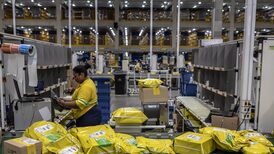 Pelea navideña: MercadoLibre siente la presión de Amazon y Temu en Brasil Pelea navideña: MercadoLibre siente la presión de Amazon y Temu en Brasil