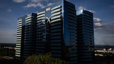 Após R$ 6 bi em saques, CEO do BRB diz que pior da crise passou Após R$ 6 bi em saques, CEO do BRB diz que pior da crise passou