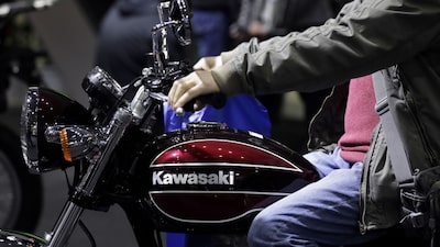 ‘Ricos comprarão’: CEO da Kawasaki defende reajuste em motos de luxo após tarifas ‘Ricos comprarão’: CEO da Kawasaki defende reajuste em motos de luxo após tarifas