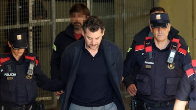 Hijo del fundador de Mango se aparta de su cargo en medio de investigación por la muerte de su padre Hijo del fundador de Mango se aparta de su cargo en medio de investigación por la muerte de su padre