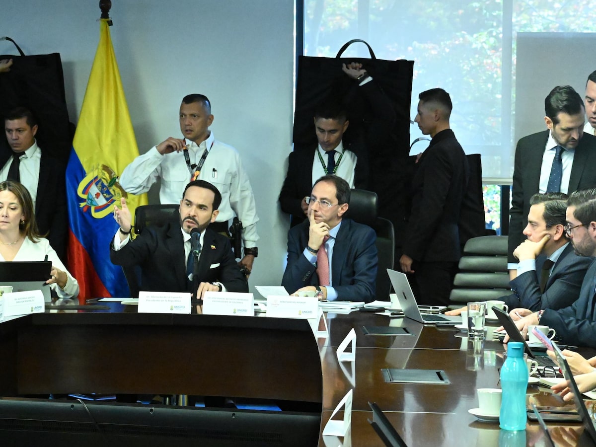 Sismo de 7,4 en Colombia deja desastre nacional. Respuesta y medidas.