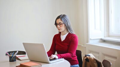 Cada 3 horas sale una nueva solución en la nube y adopción crece a doble dígito Cada 3 horas sale una nueva solución en la nube y adopción crece a doble dígito