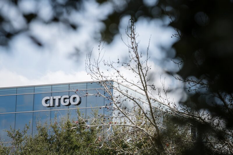 Las acciones de la empresa matriz de Citgo están siendo subastadas por el tribunal de Delaware para satisfacer unos US$20.000 millones en reclamaciones contra el gobierno venezolano. Las acciones de la empresa matriz de Citgo están siendo subastadas por el tribunal de Delaware para satisfacer unos US$20.000 millones en reclamaciones contra el gobierno venezolano.