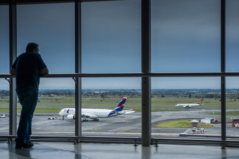 A suspensão de certificações após o bloqueio de verbas pelo governo ameaça a expansão da capacidade das companhias aéreas A suspensão de certificações após o bloqueio de verbas pelo governo ameaça a expansão da capacidade das companhias aéreas