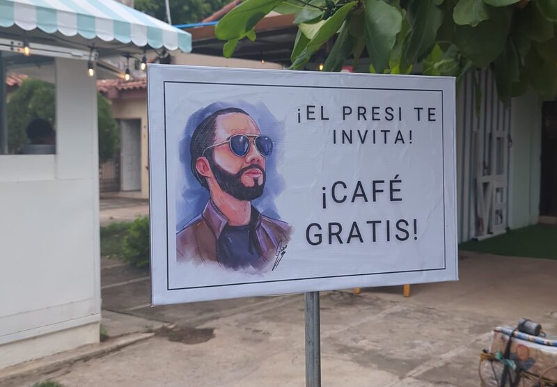 El detrás de la marca de café Bean of Fire que lanzó Nayib Bukele. El detrás de la marca de café Bean of Fire que lanzó Nayib Bukele.