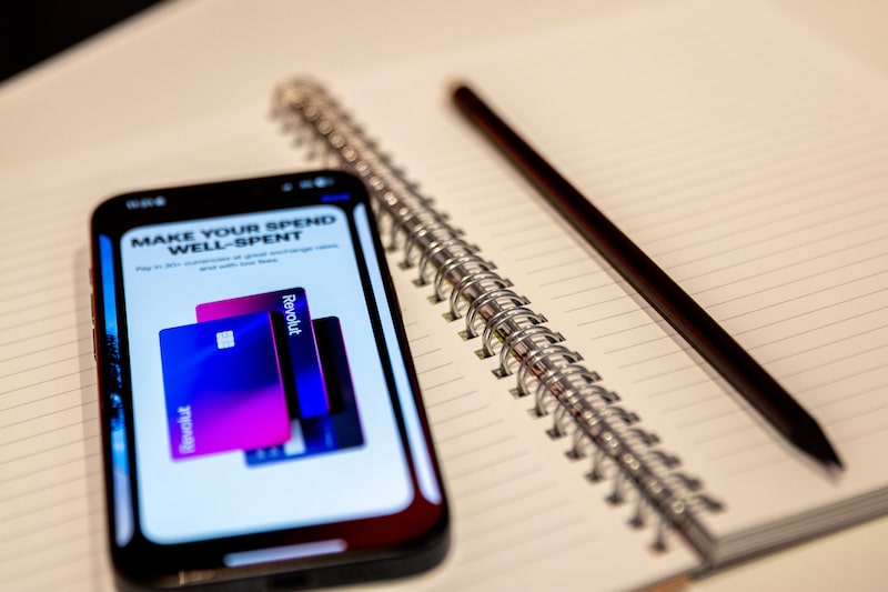 Banco digital tem cerca de 300 funcionários na França e 5 milhões de clientes, o que a torna o maior mercado da empresa na União Europeia Banco digital tem cerca de 300 funcionários na França e 5 milhões de clientes, o que a torna o maior mercado da empresa na União Europeia