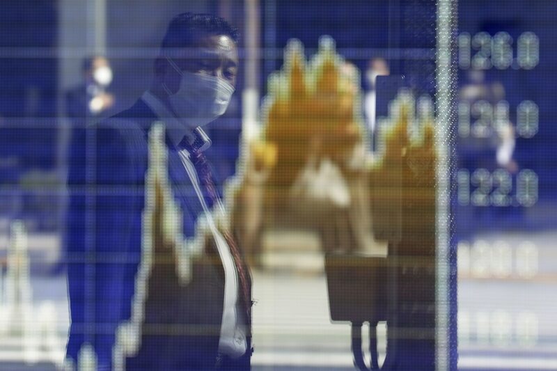 Investidores refletem a ideia de que a propagação da variante ômicron pode intensificar as pressões inflacionárias no mundo Investidores refletem a ideia de que a propagação da variante ômicron pode intensificar as pressões inflacionárias no mundo