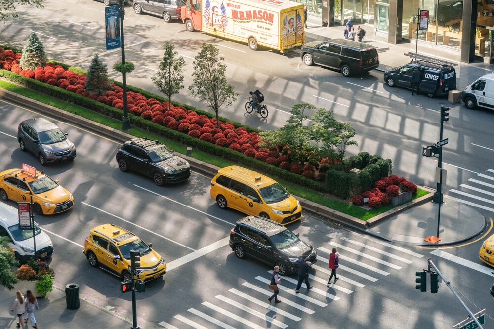 Los banqueros junior vuelven a registrar semanas de 100 horas, y crecen las tensiones Los banqueros junior vuelven a registrar semanas de 100 horas, y crecen las tensiones