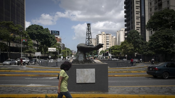 Acuerdo petrolero entre EE.UU. y Venezuela: UBS alerta por tres riesgos legales y políticos Acuerdo petrolero entre EE.UU. y Venezuela: UBS alerta por tres riesgos legales y políticos