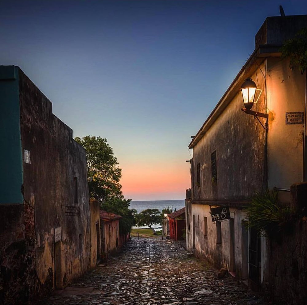Una vista de Colonia del Sacramento, Uruguay. Una vista de Colonia del Sacramento, Uruguay.