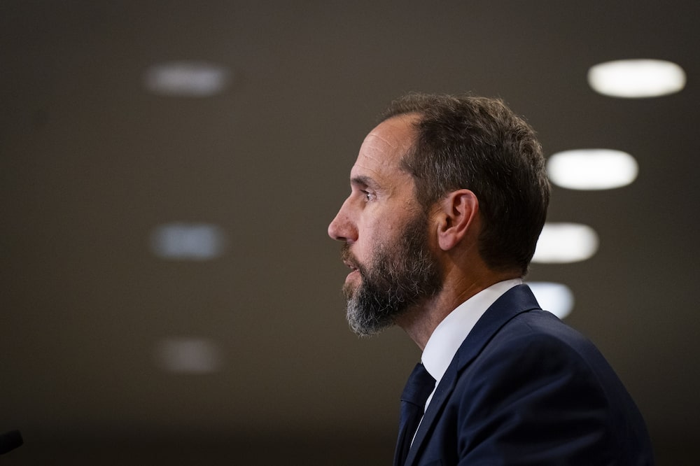 Jack Smith ha dimitido como abogado especial y se habría separado del Departamento de Justicia. Jack Smith ha dimitido como abogado especial y se habría separado del Departamento de Justicia.