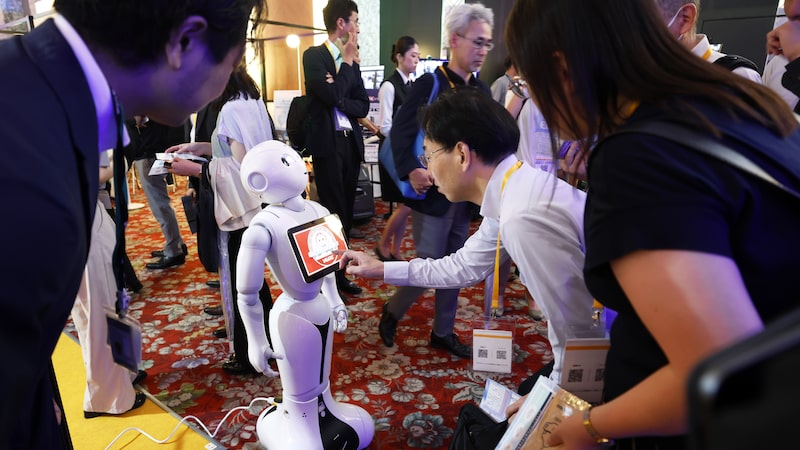 SoftBank negocia aquisição de startup suíça de robótica em aposta em IA, dizem fontes SoftBank negocia aquisição de startup suíça de robótica em aposta em IA, dizem fontes
