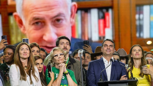 Flávio e Netanyahu prometem estreitar laços entre Brasil e Israel em caso de vitória Flávio e Netanyahu prometem estreitar laços entre Brasil e Israel em caso de vitória